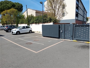parking externe à la vente -   81000  14 RUE JEAN DE LA BRUYERE ALBI, surface 0 m2 vente parking externe - UBI467480843